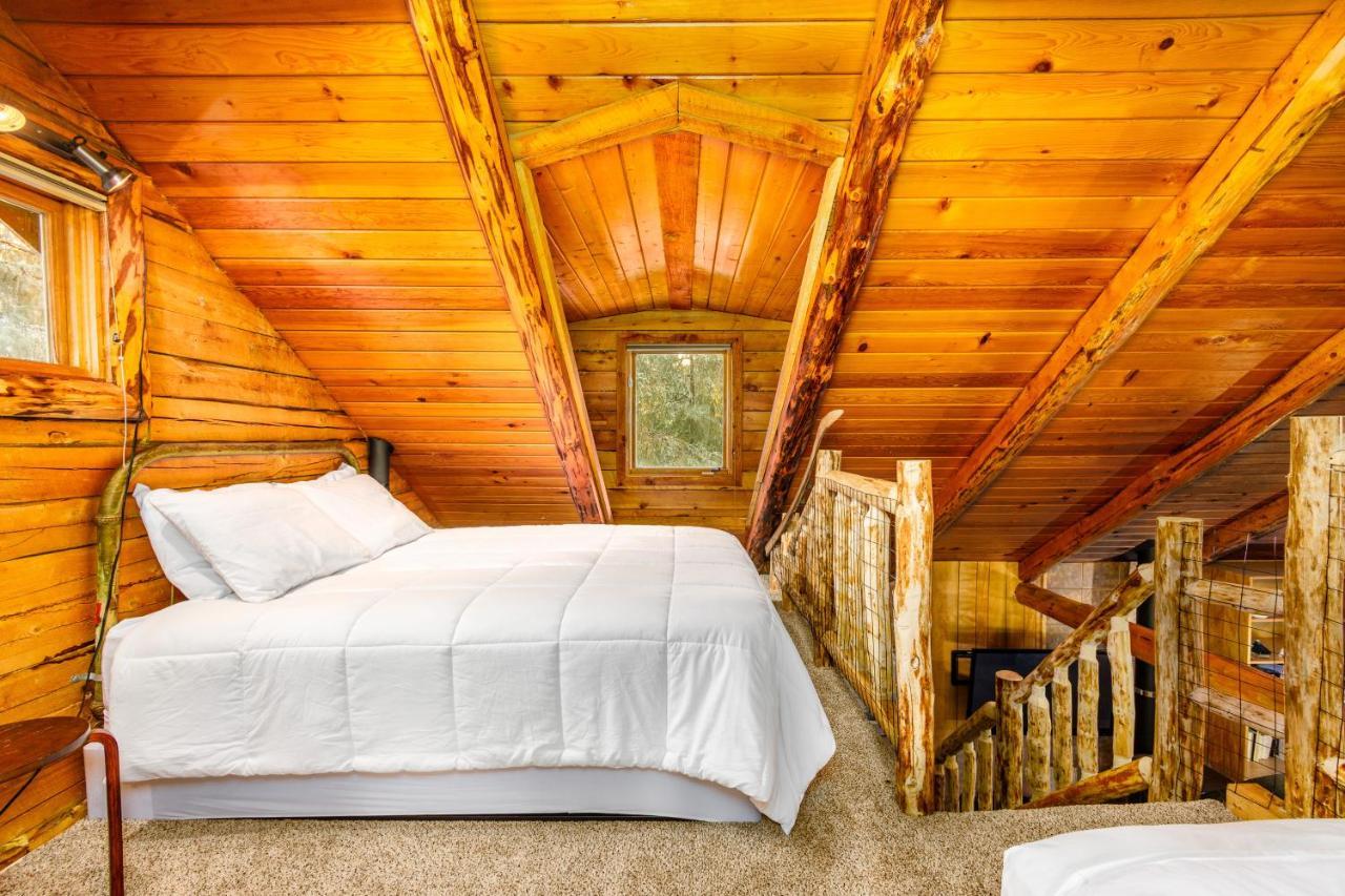 Alpine Meadows Log Cabin Girdwood Exterior foto